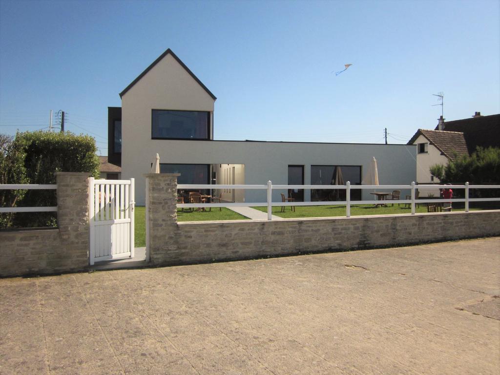 Gites "Bord De Mer" Pmr Ou "Arromanches" 2 Chambres En Front De Mer A Asnelles , 3Km D'Arromanches, 10Km De Bayeux Saint-Côme-de-Fresné Εξωτερικό φωτογραφία